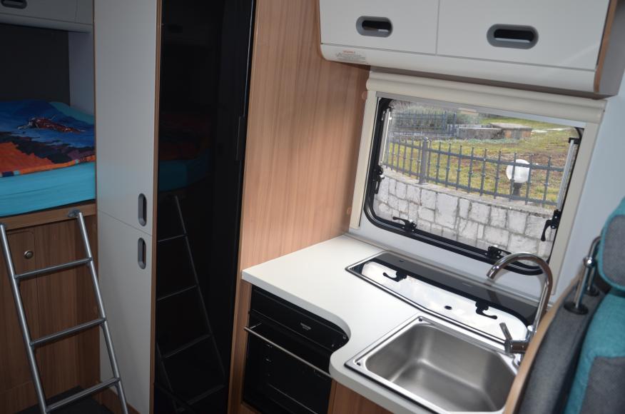 SUN LIVING  Seria S 70 SP  od 2 do 4 oseb 