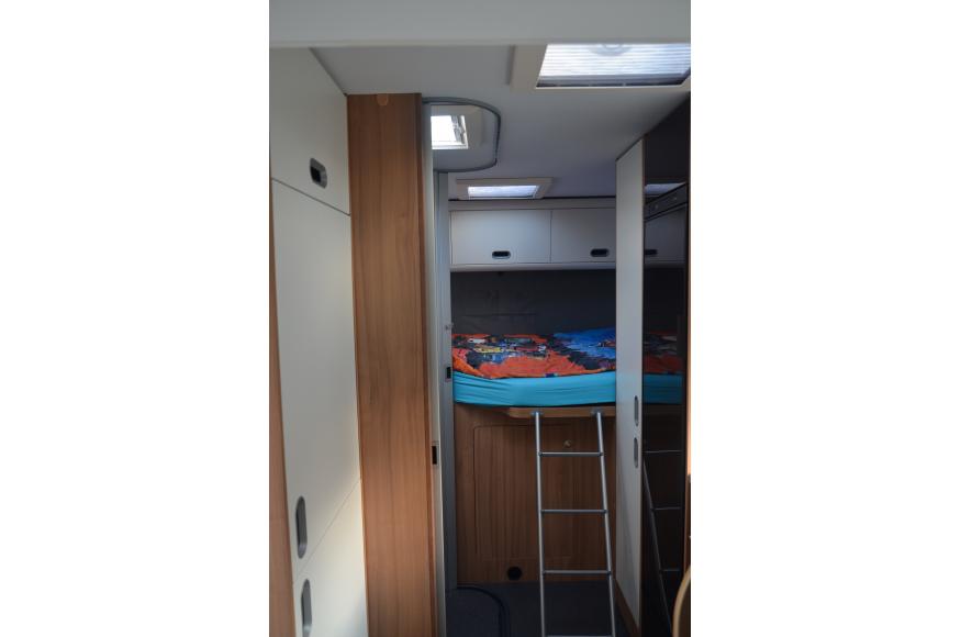 SUN LIVING  Seria S 70 SP  od 2 do 4 oseb 